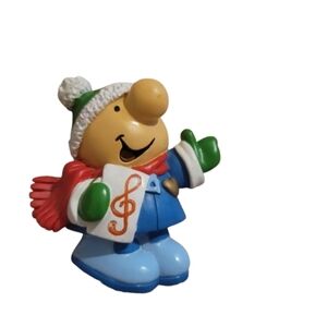 ZIGGY ORNAMENT Music Sheets For Caroling Green Red Blue Outfit